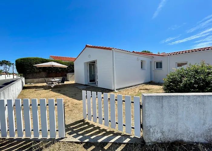 Maison Rénovée Avec Wifi, 700m De La - 4 Couchages - Fr-1-231-341 *